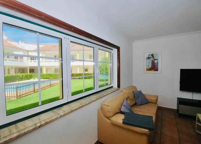 Casa de Férias Casa Pedro - Beach, Balcony, Pool Baleal